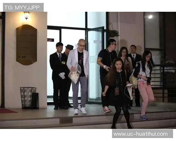 媒体人分析赵维伦不在旧金山大学主帅轮换中建议其明夏转校寻新机会